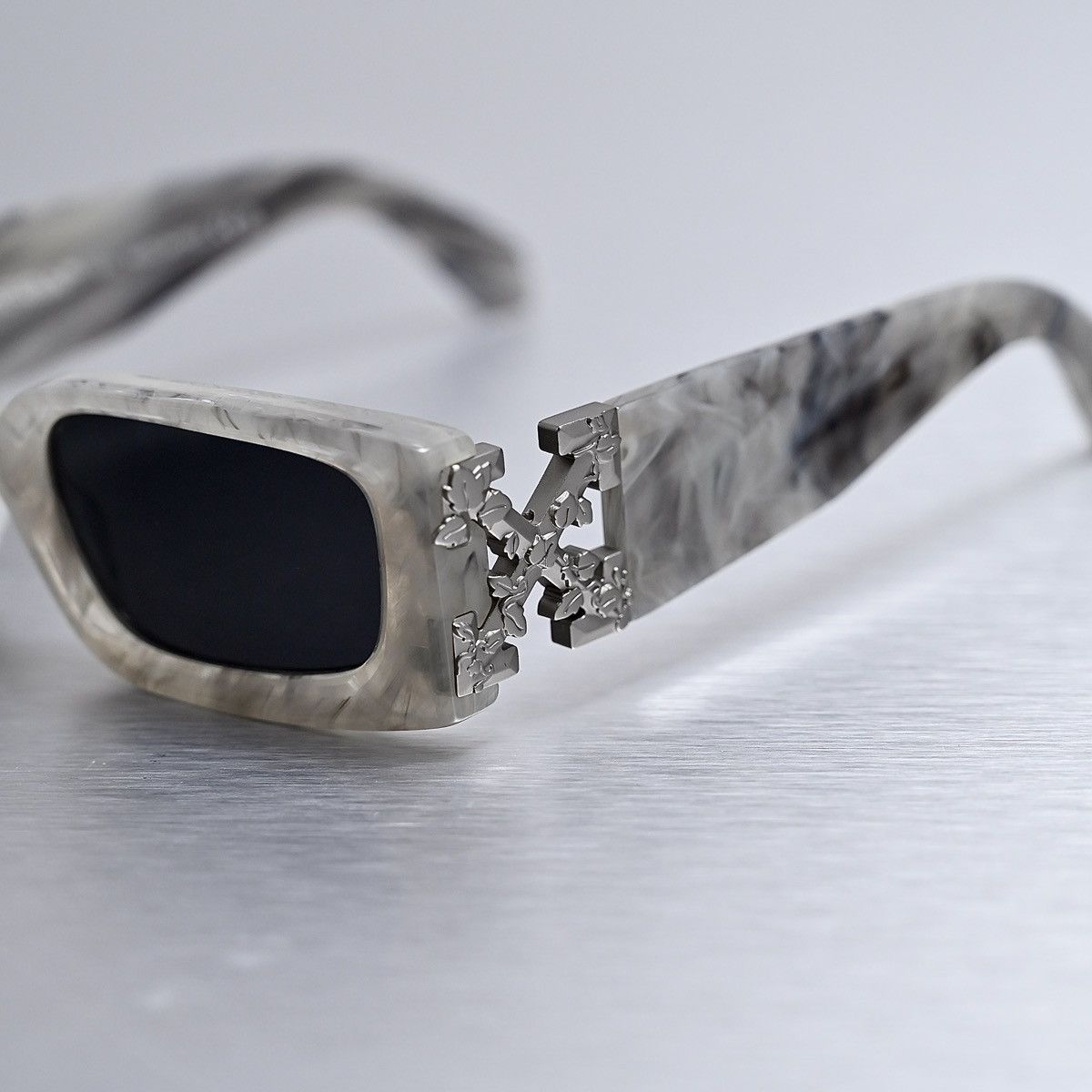 Off-White OFF WHITE ROMA SUNGLASSES Size ONE SIZE - 3 Thumbnail