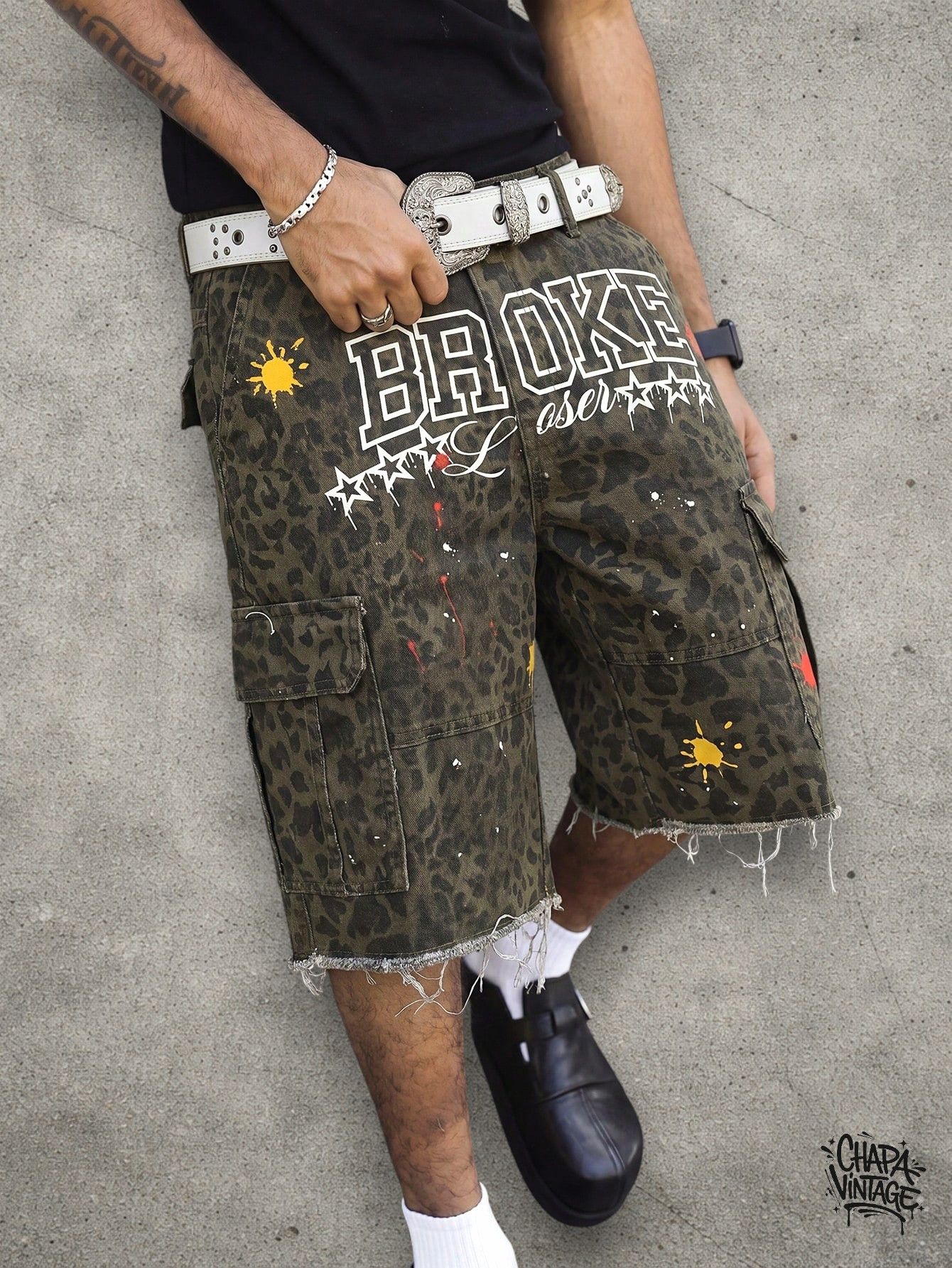 Japanese Brand Leopard distressed shorts Size US 32 / EU 48 - 1 Thumbnail