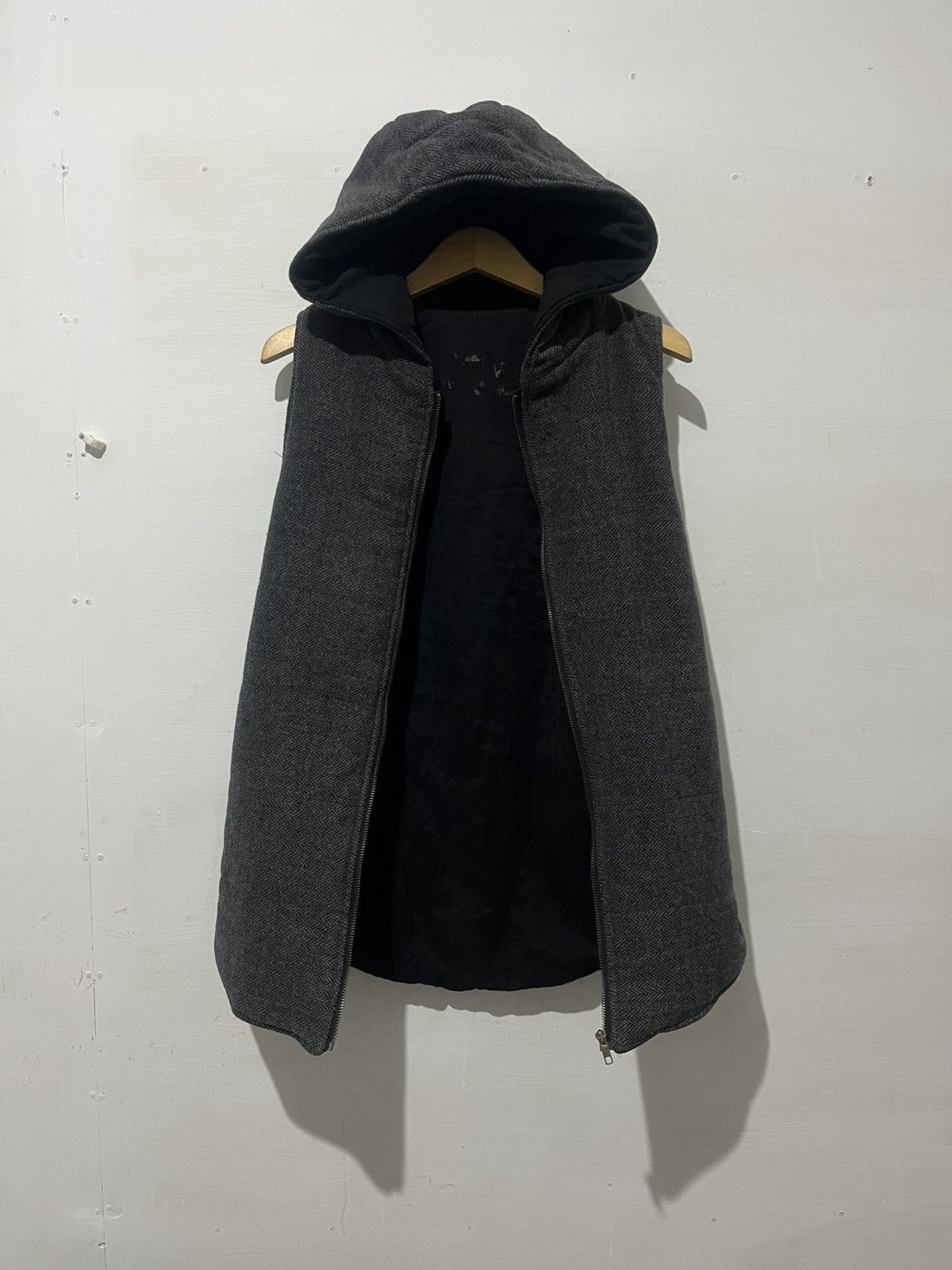 Japanese Brand Japanese Lauren 2Ann Herringbone Wool Blend Hooded Vest Size US M / EU 48-50 / 2 - 4 Thumbnail