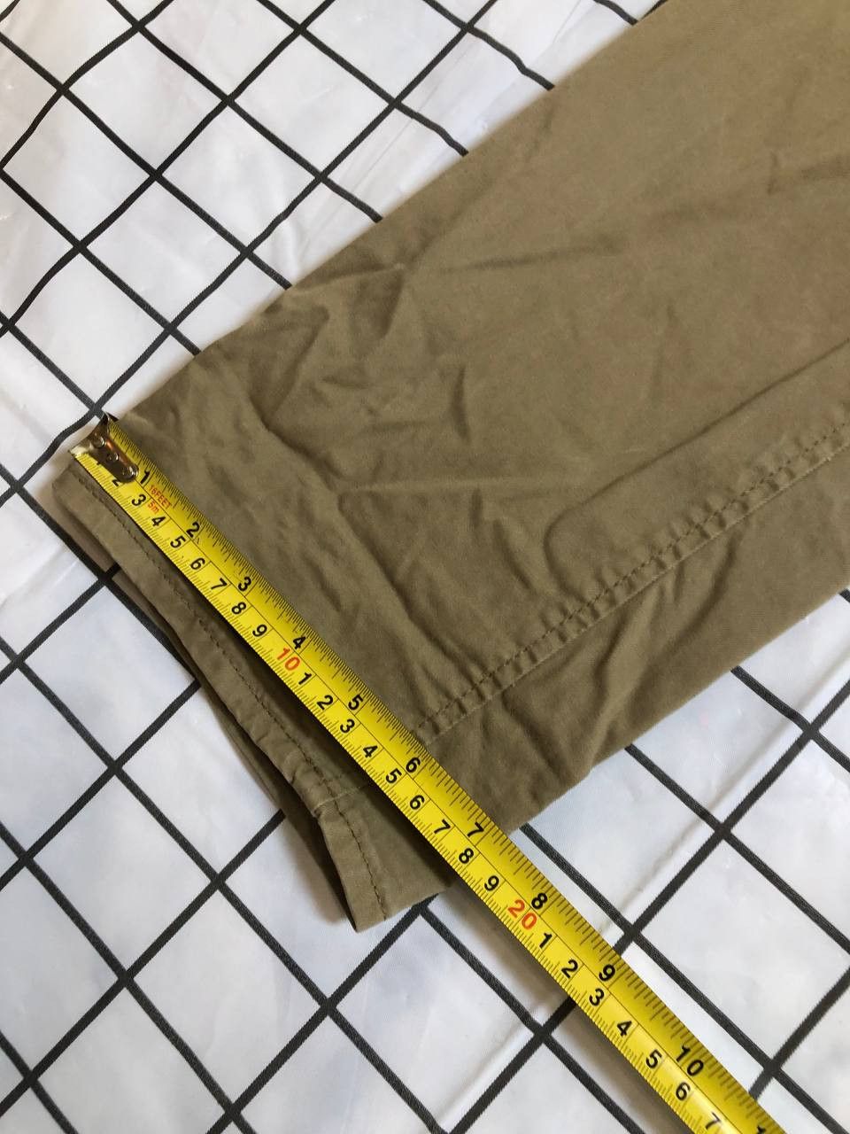 Hugo Boss HUGO Boss Sand Straight Leg Chino Size US 32 / EU 48 - 4 Thumbnail