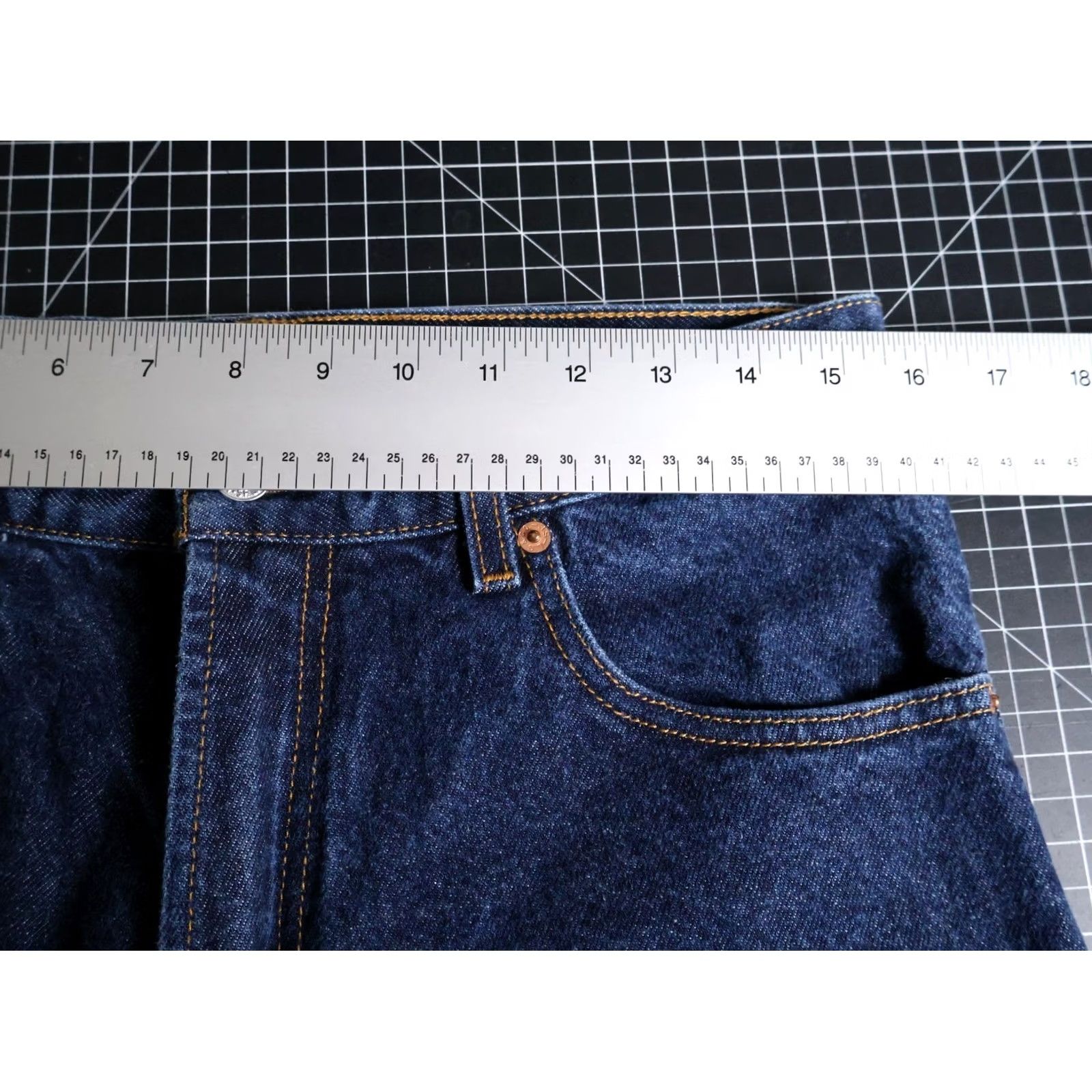 Levi's VINTAGE Levi's 517 Jeans Denim 31 x 32 Blue Bootcut 2006 Y2K Men’s Regular 5-Pocket 100% Cotton Size US 31 - 5 Thumbnail