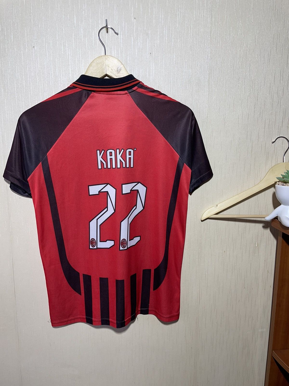 Vintage AC Milan Kaka’ #22 blokecore vintage jersey Size US S / EU 44-46 / 1 - 9 Thumbnail