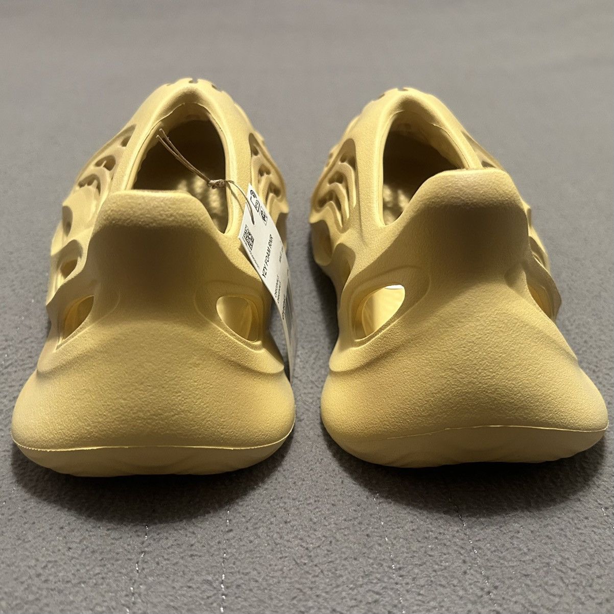 Adidas × Yeezy Adidas Yeezy Foam RNR Runner Desert Sand 2023 YZY Size 7 New Size US 7 / EU 40 - 5 Thumbnail