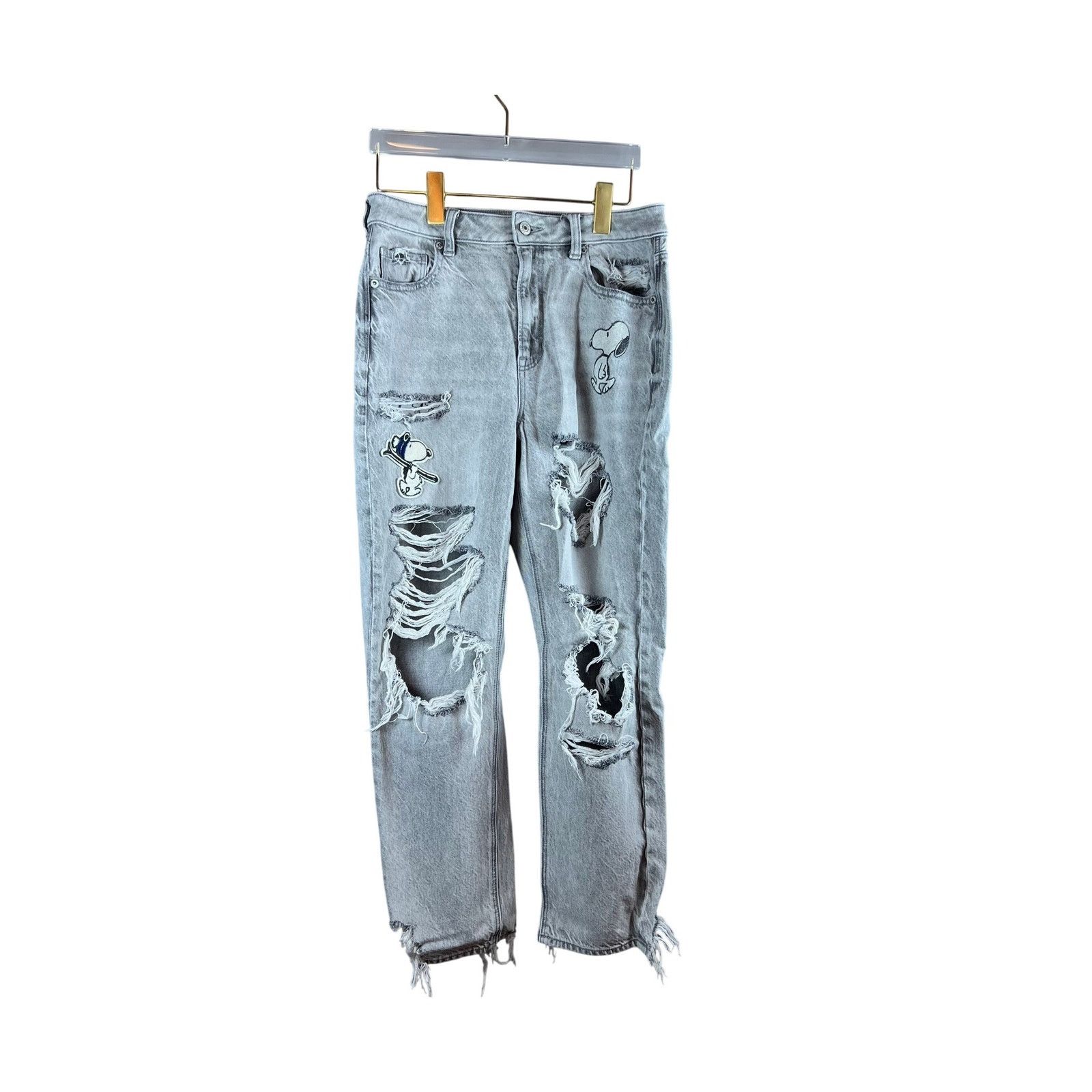 American Eagle Outfitters American Eagle x Peanuts Snoopy Distressed Mom Jeans Gray 8S Size 30" / US 8 / IT 44 - 2 Thumbnail