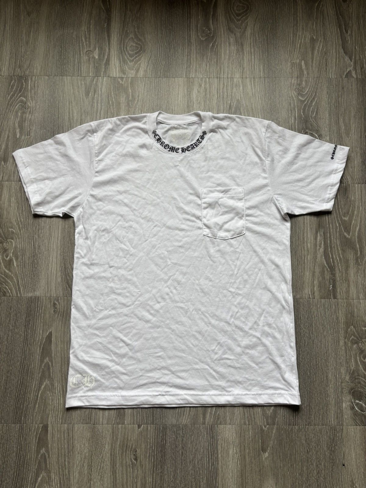Chrome Hearts Chrome Hearts White Neck Logo Tee Size US L / EU 52-54 / 3 - 1 Thumbnail