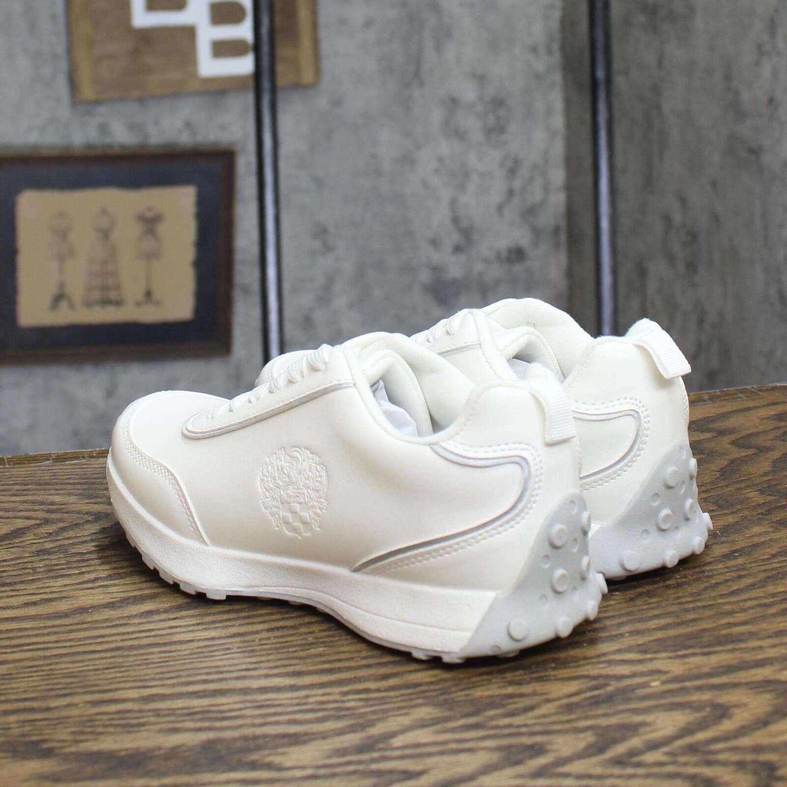 Vince Camuto Nwt Vince Camuto Lace Up Jogger Sneakers Vcsng0408 White 1 Size US 5 / EU 37 - 2 Thumbnail