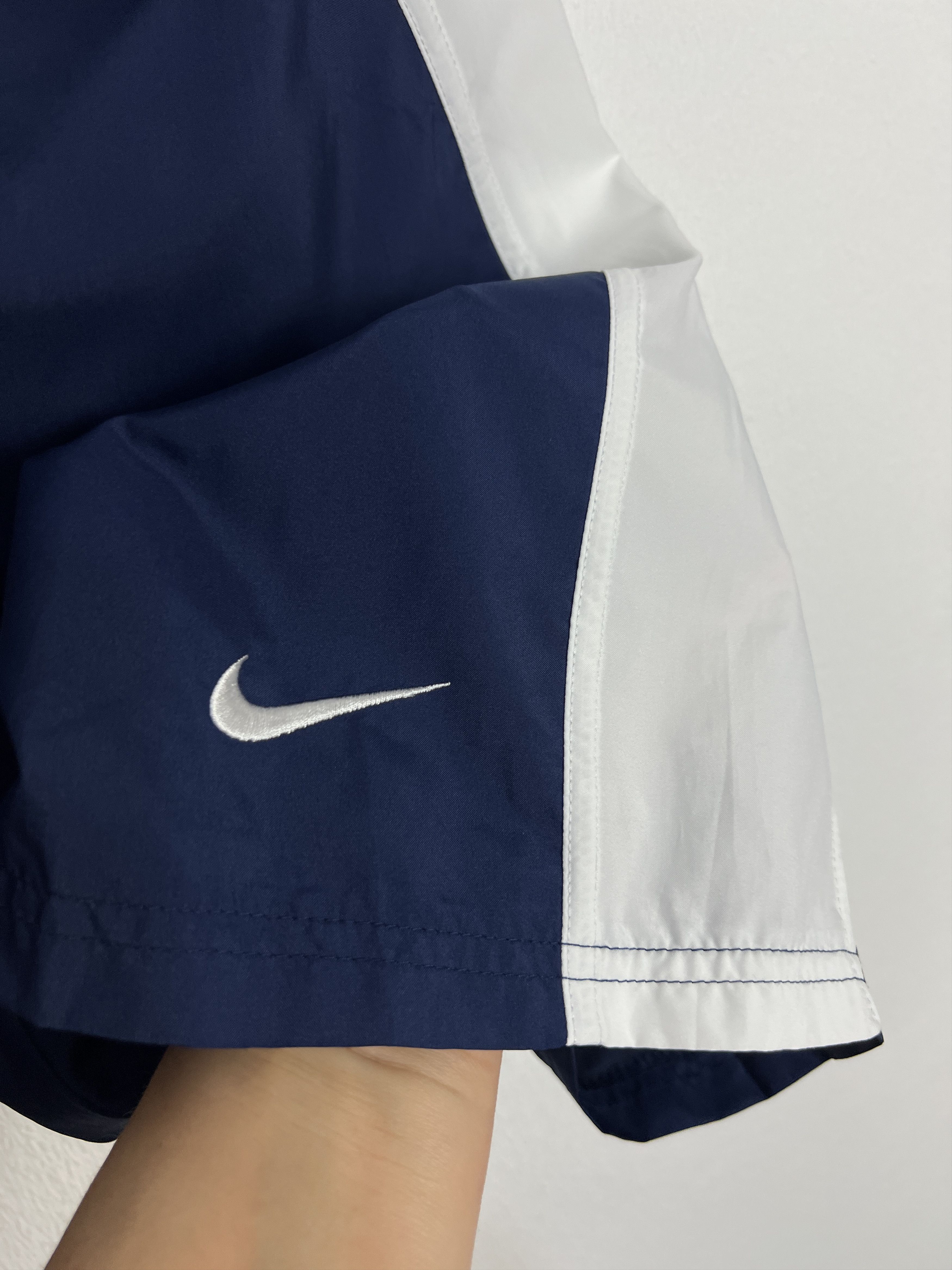 Nike Vintage 2000's Nike USA Football Shorts Soccer Rare National Size US 32 / EU 48 - 4 Thumbnail