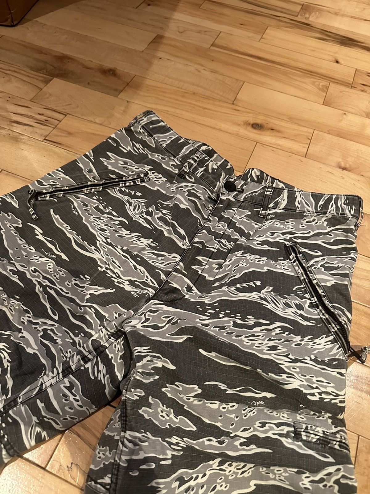 Wtaps Grey Tiger Camo 8 Pocket Cargo Flight Pants Medium 32-34 Size US 32 / EU 48 - 2 Thumbnail
