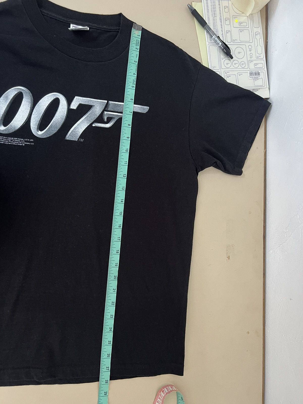 Vintage Vintage 1999 007 Licensed To Kill James Bond T-shirts Size US M / EU 48-50 / 2 - 9 Thumbnail