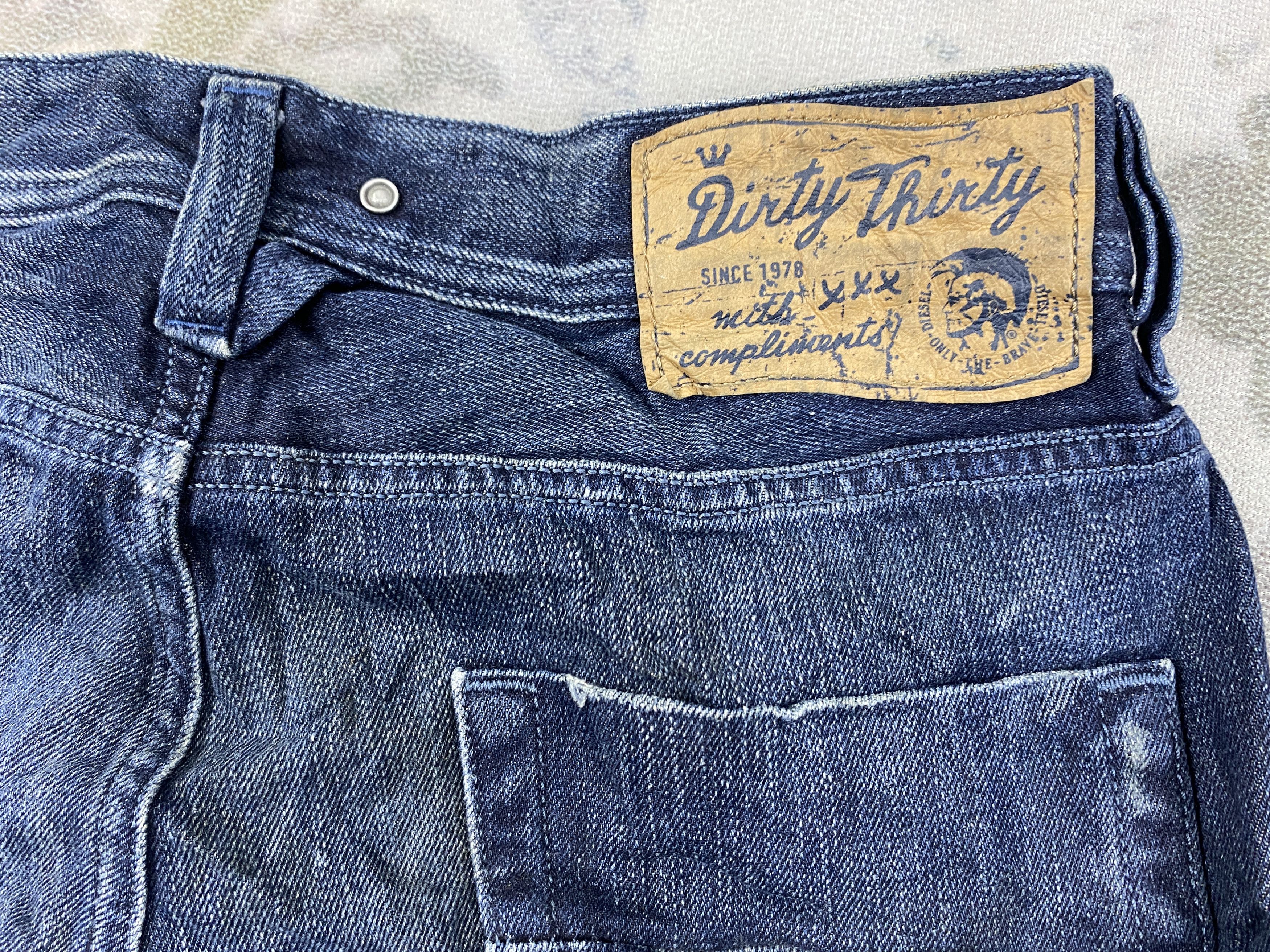 Diesel Vintage Diesel Distressed Blue Jeans 31x32- JN3814 Size US 31 - 13 Thumbnail