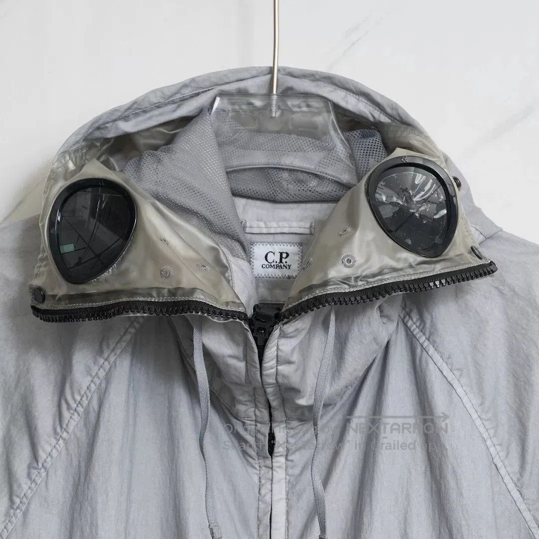 C.P. Company C.P. Company Men's Goggle Hooded Jacket. Size US M / EU 48-50 / 2 - 2 Thumbnail