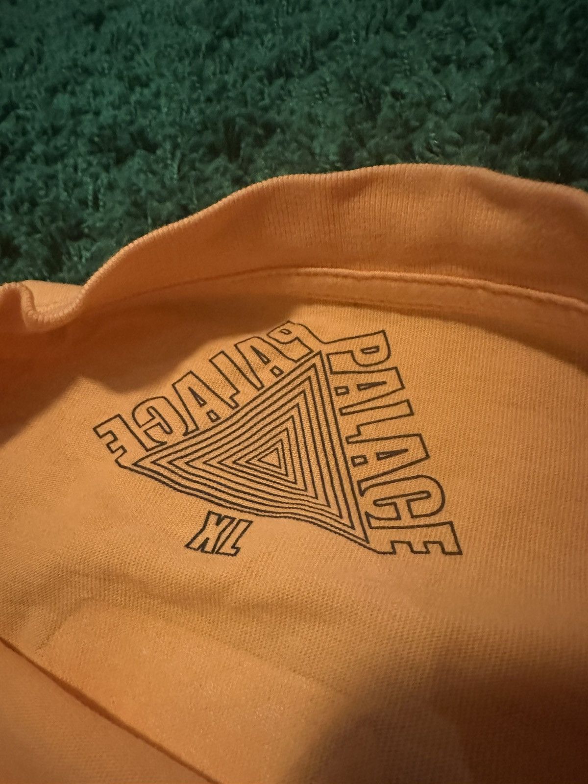Palace Palace Tri-Sticker Tee Orange XL Size US XL / EU 56 / 4 - 4 Thumbnail