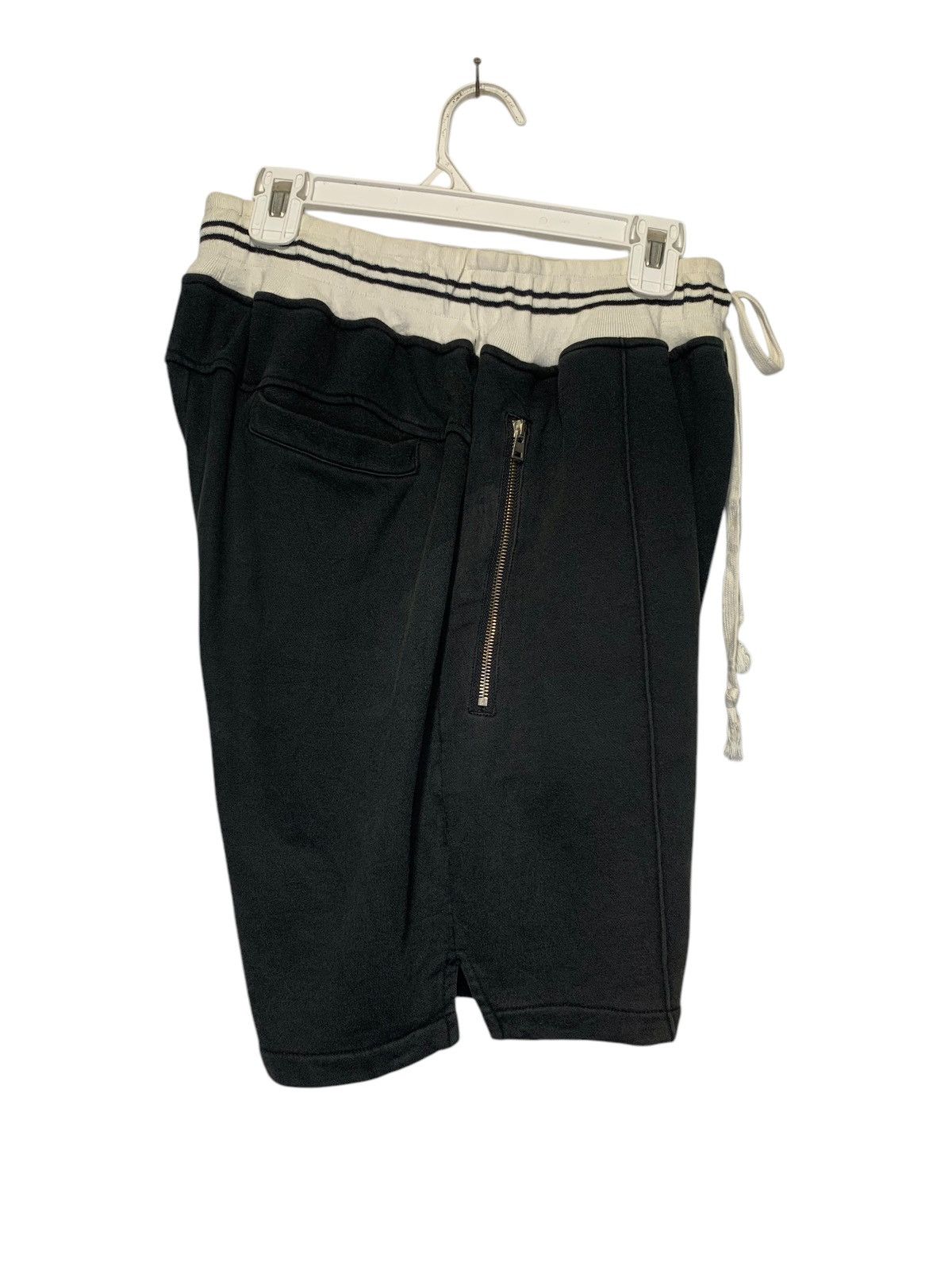 Represent Clo. Represent Wide Awake British Made short sweat pants Size US 32 / EU 48 - 6 Thumbnail
