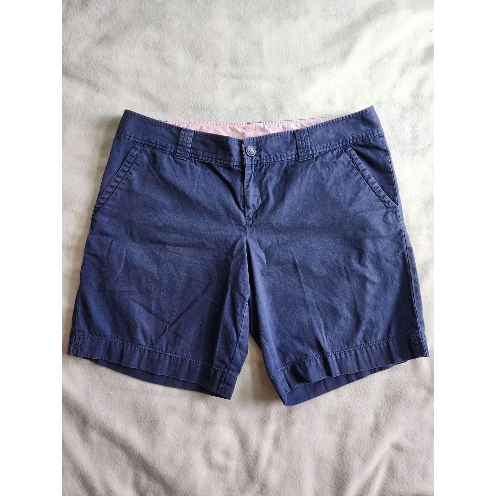Lilly Pulitzer Lilly Pulitzer Navy Blue Bermuda Shorts Size 14 Chino Preppy Size 33" - 1 Thumbnail