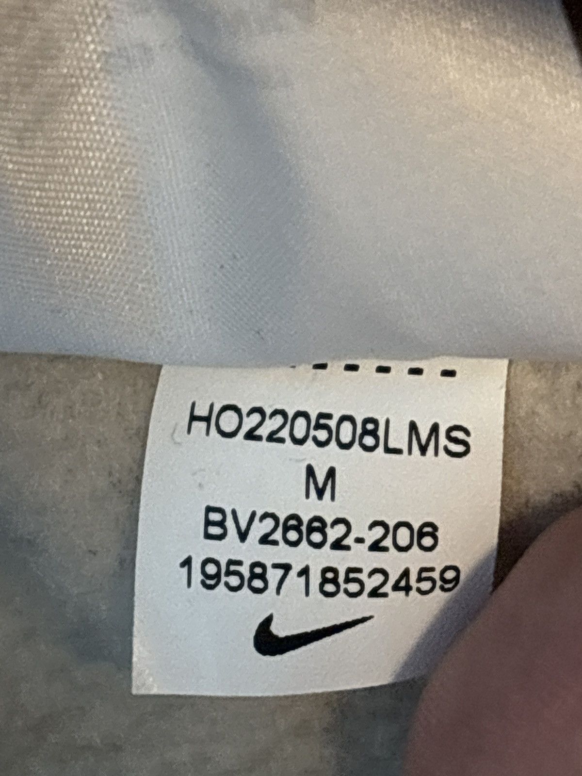 Nike Nike Sportswear Club beige crewneck Size US M / EU 48-50 / 2 - 6 Thumbnail