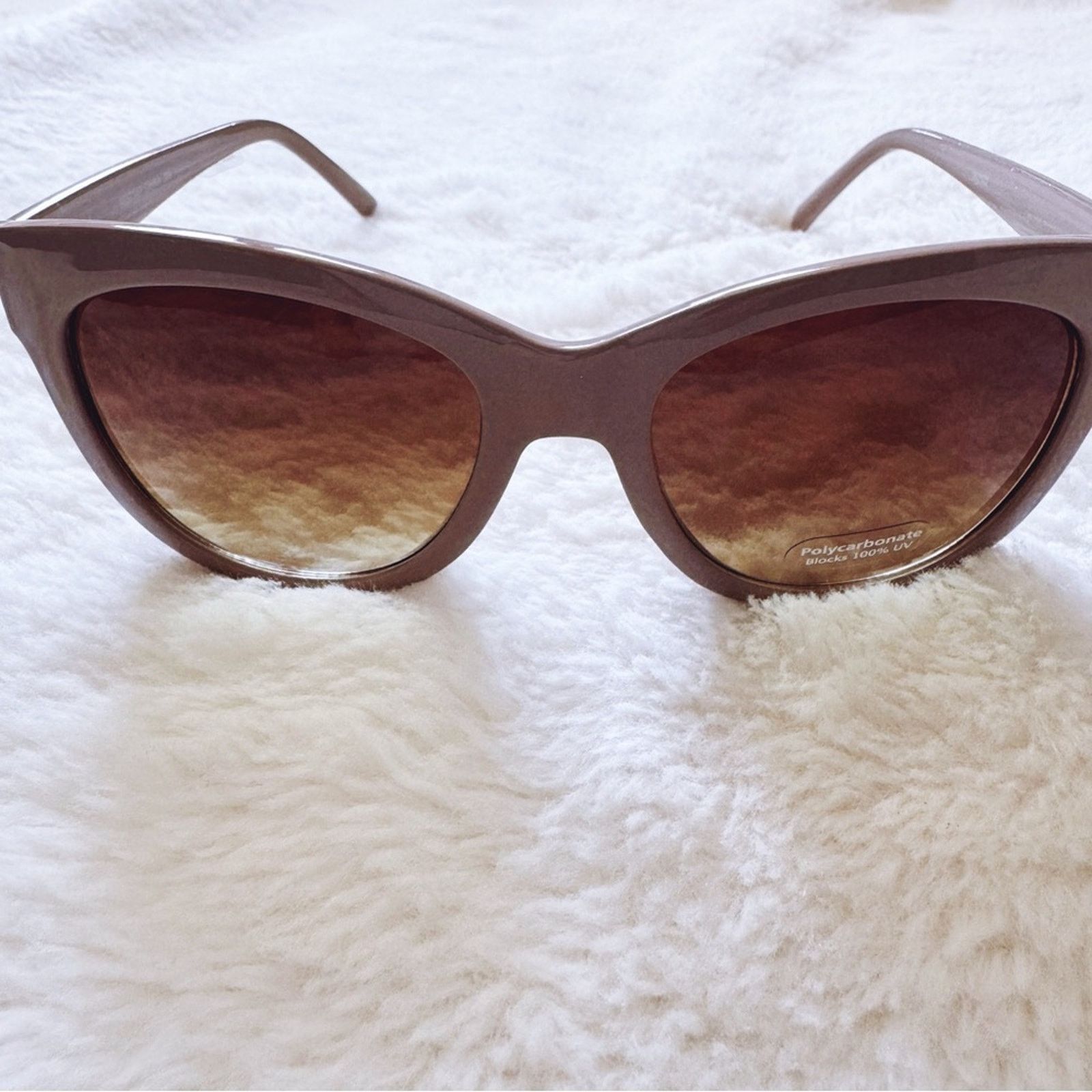 Other Mina Light Tan Chic Sunglasses Size ONE SIZE - 5 Thumbnail