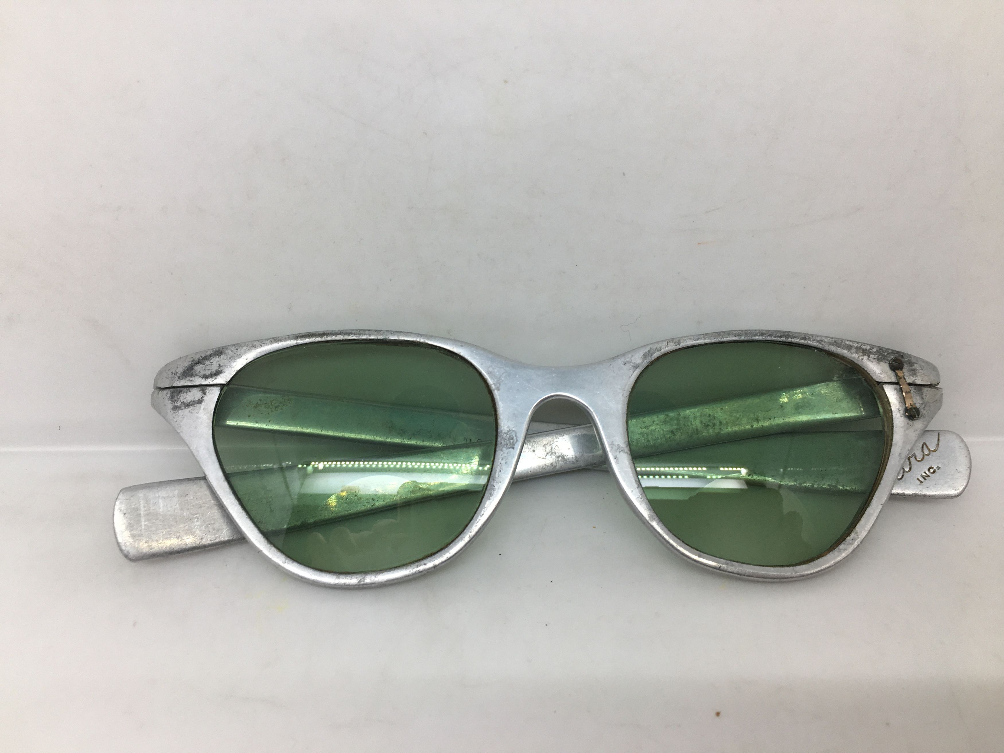 Vintage 50s TURA Woman Aluminum Silver Cateye Eyeglasses
