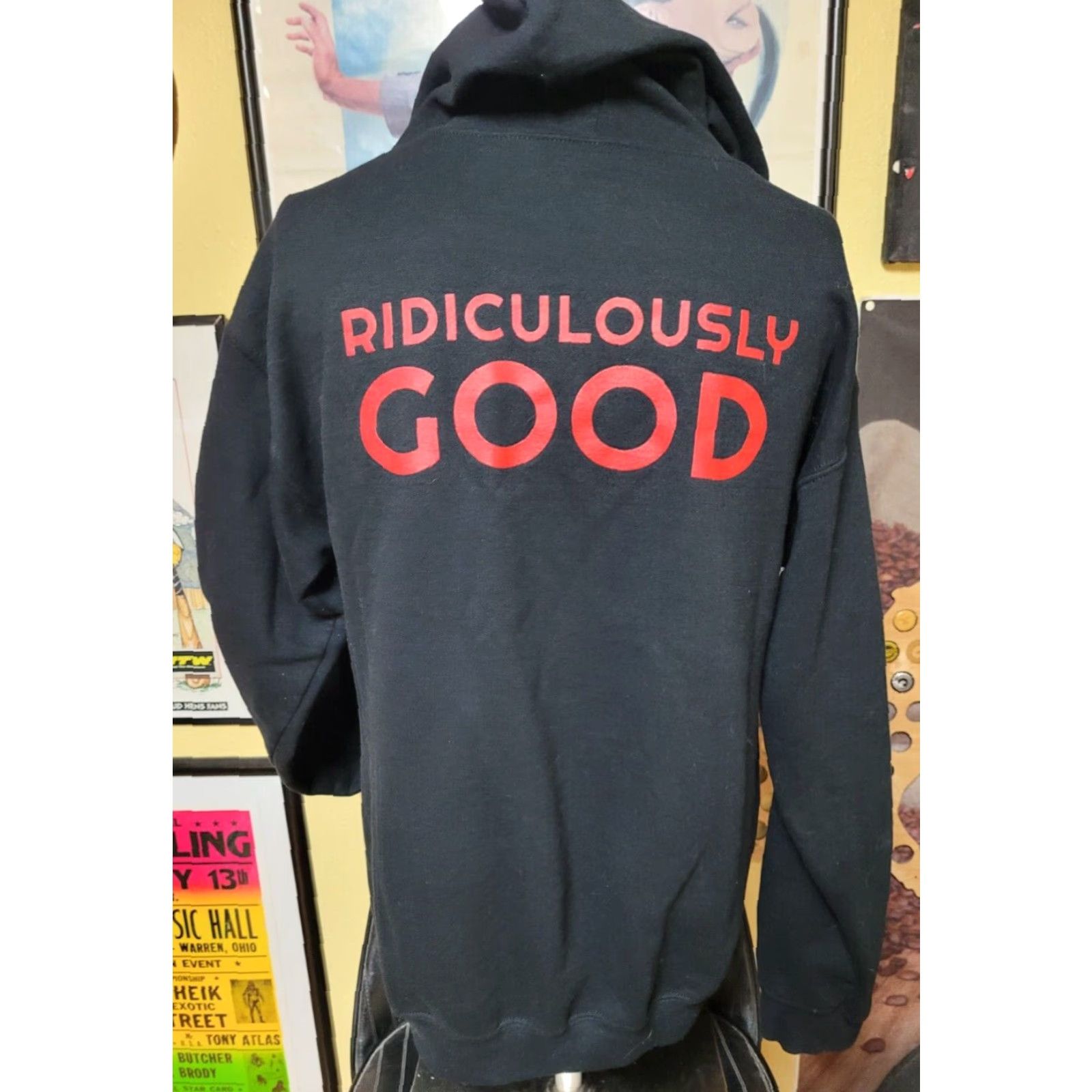 Gildan Doll N Burgers Full Zip Hoodie M Black Gildan 50% Cotton 50% Polyester Men Long Sleeve Hooded Restaurant Merch 90s Theme? Size US M / EU 48-50 / 2 - 3 Thumbnail