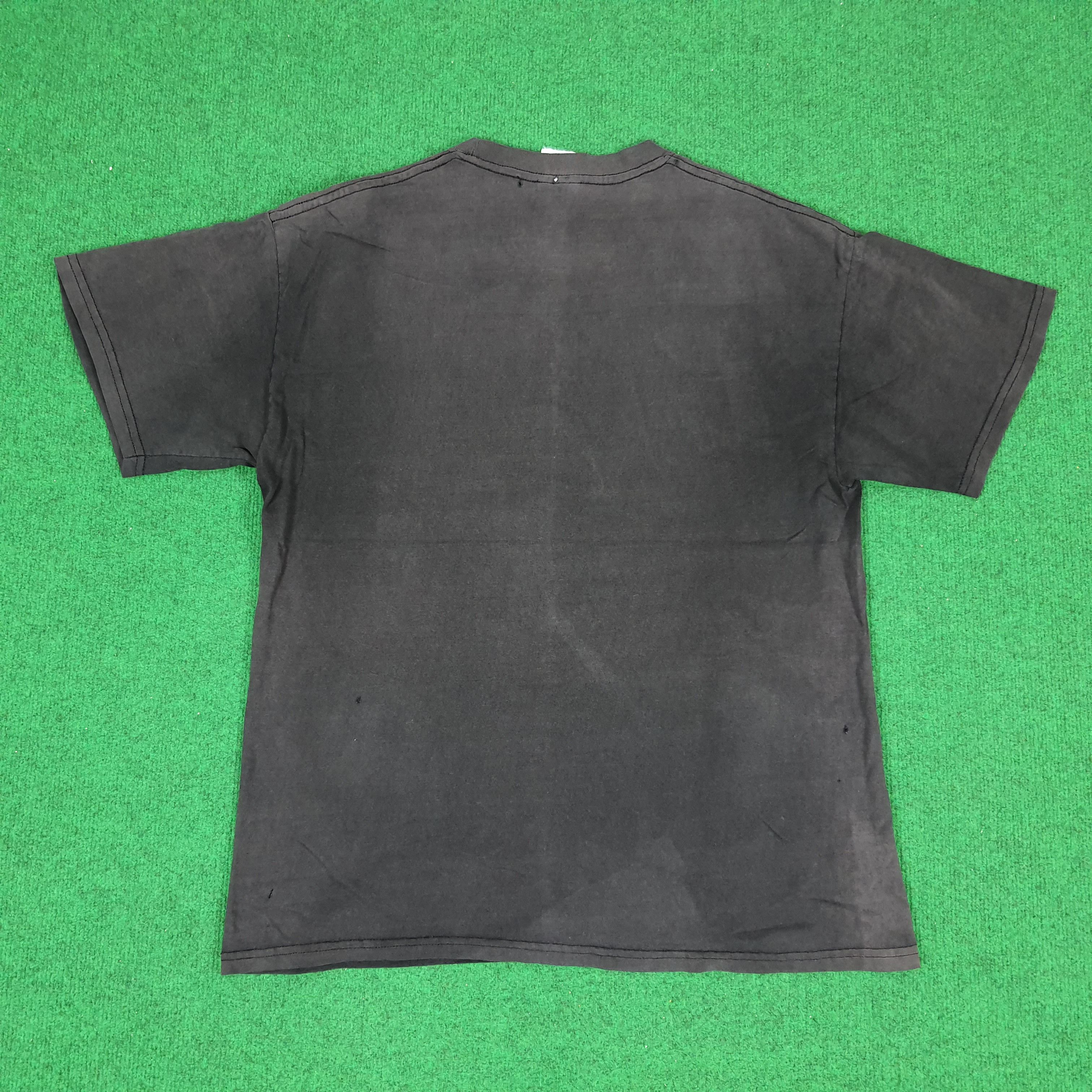 Band Tees × Vintage Vintage Good Charlotte Band Rock Tour Distressed T-shirt Size US L / EU 52-54 / 3 - 3 Thumbnail