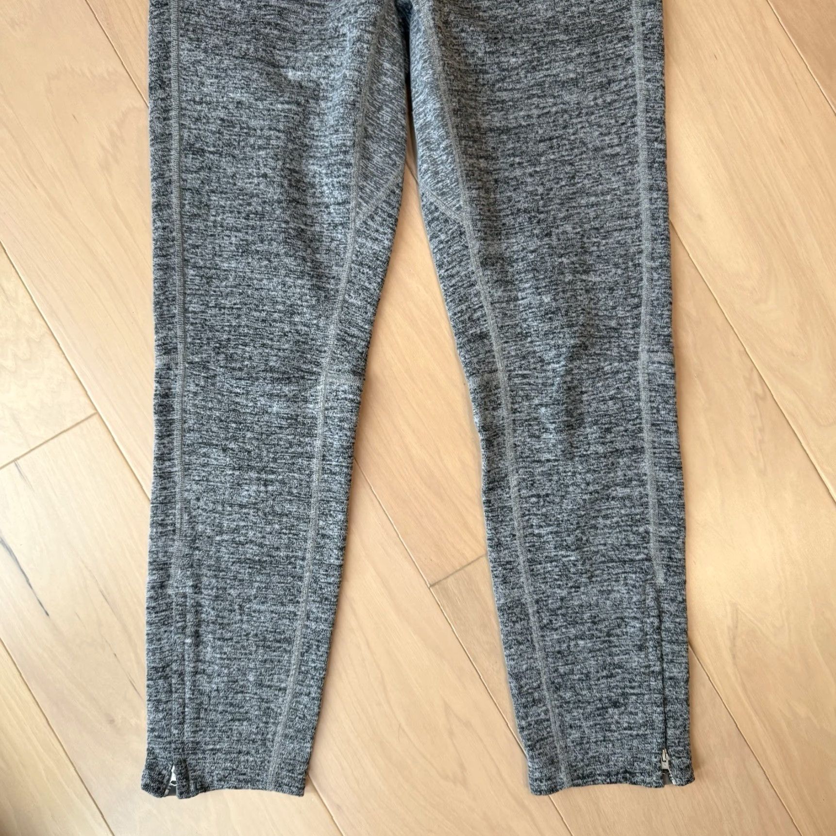 Adidas Adidas Reigning Champ Sweatpants Small Gray Jogger Mens Regular Waist 26in Tapered Inseam 29in Knit Pocketed Comfort Winter Streetwear Size US 29 - 4 Thumbnail
