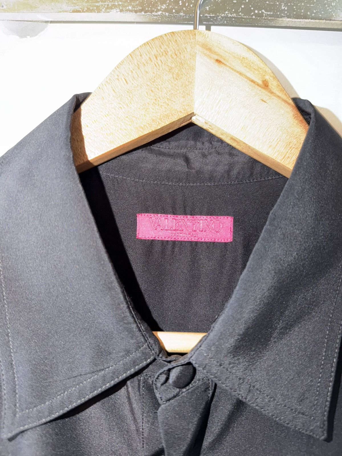 Valentino Valentino Men's Silk Dress Shirt in Nero Size US M / EU 48-50 / 2 - 7 Thumbnail