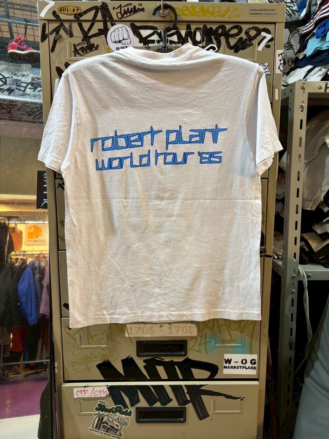 Band Tees Robert plant 1985’s Size US M / EU 48-50 / 2 - 7 Thumbnail