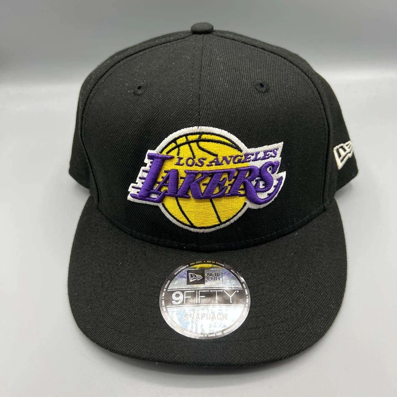 New Era Los Angeles LA Lakers Hat Men Black Gray NBA Snap Back Cap Size ONE SIZE - 1 Thumbnail