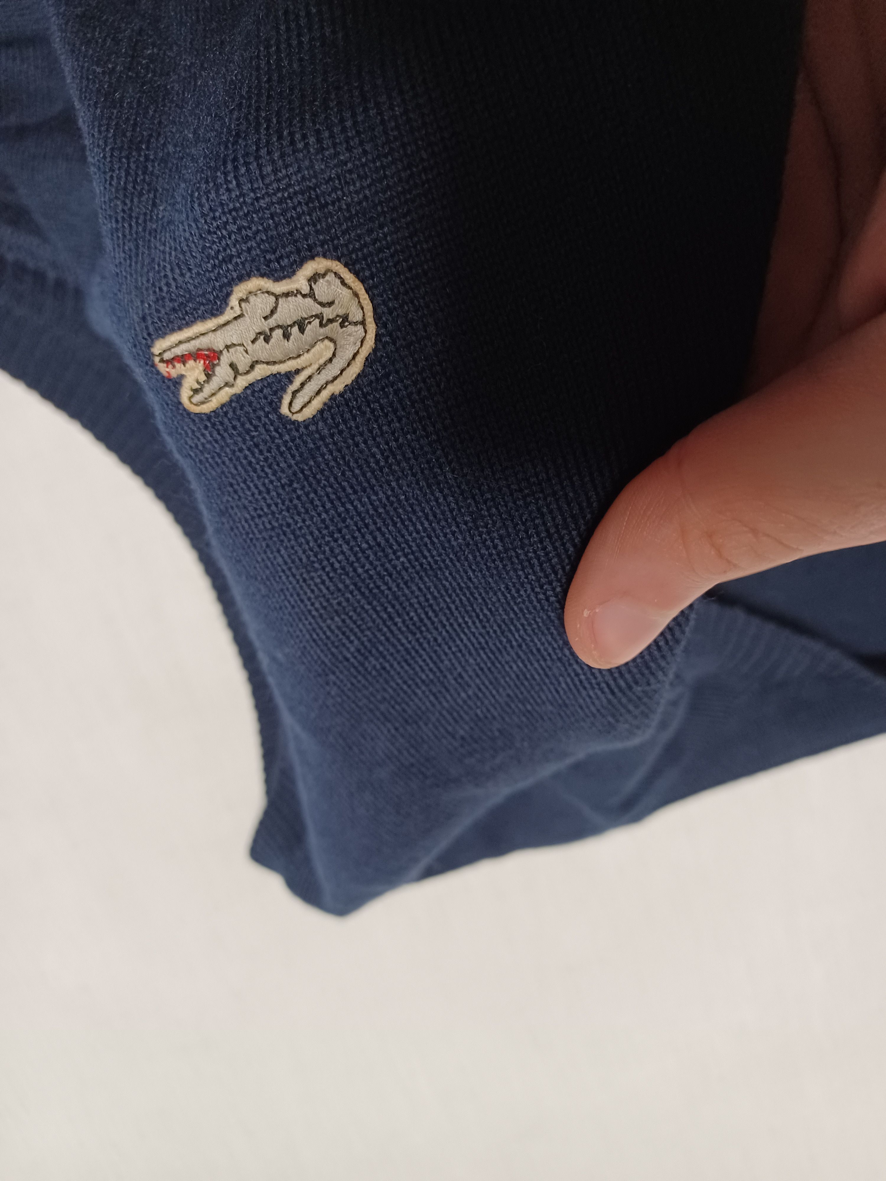 Lacoste MADE IN FRANCE 100% WOOL VINTAGE LACOSTE SLEVELESS Size US L / EU 52-54 / 3 - 3 Thumbnail