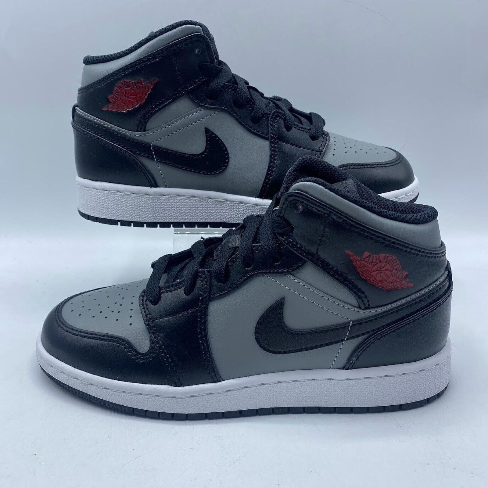 Nike NEW Air Jordan 1 Mid (GS) Black Shadow Red 554725 096 Size US 5 / EU 37 - 2 Thumbnail
