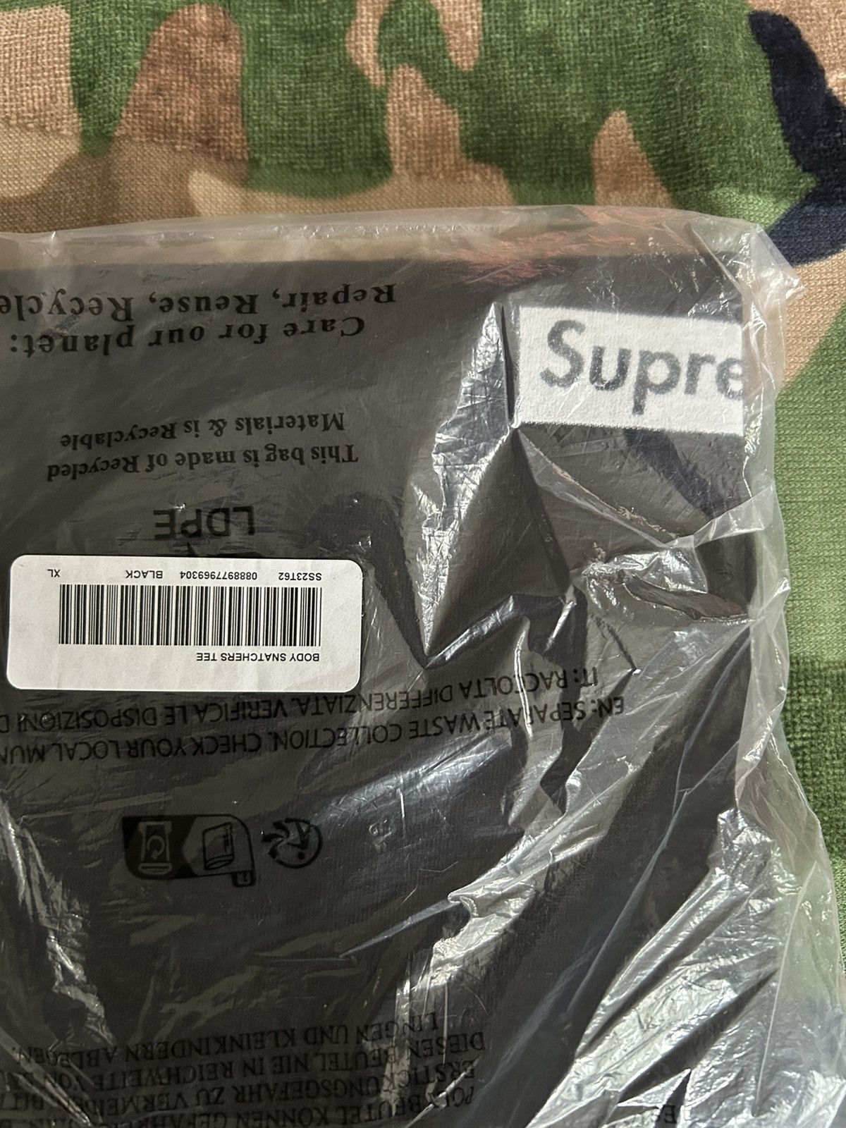 Supreme Supreme Body Snatchers Tee Black XL SS23 Size US XL / EU 56 / 4 - 4 Thumbnail