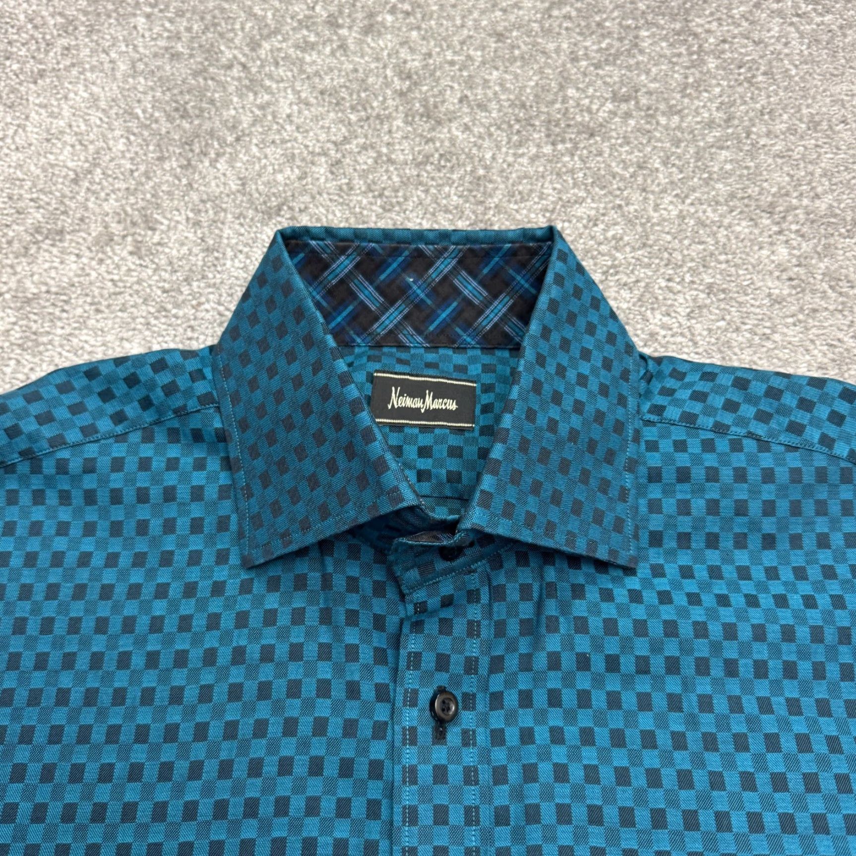 Neiman Marcus Neiman Marcus Shirt Adult Large Blue Check Cotton Button-Down Flip Cuff Regular Fit Preppy Classic Mens Size US L / EU 52-54 / 3 - 3 Thumbnail