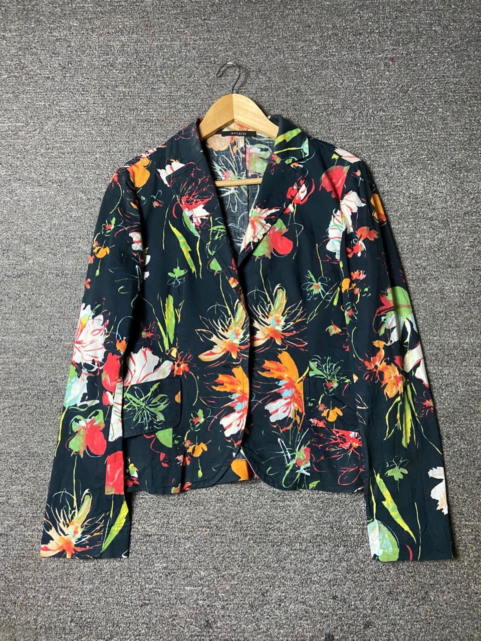Japanese Brand SFIZIO Brand Floral Abstract Crop Jacket (179) Size XS / US 0-2 / IT 36-38 - 1 Thumbnail