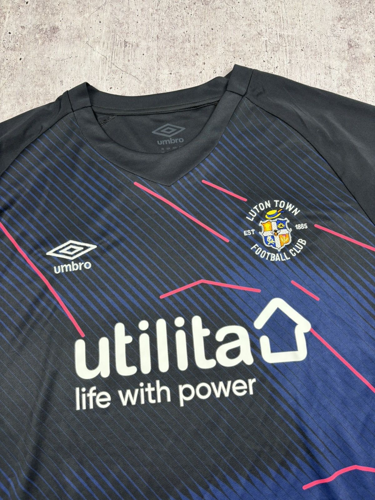 Umbro Luton Town 23-24 soccer jersey size XXL Tops