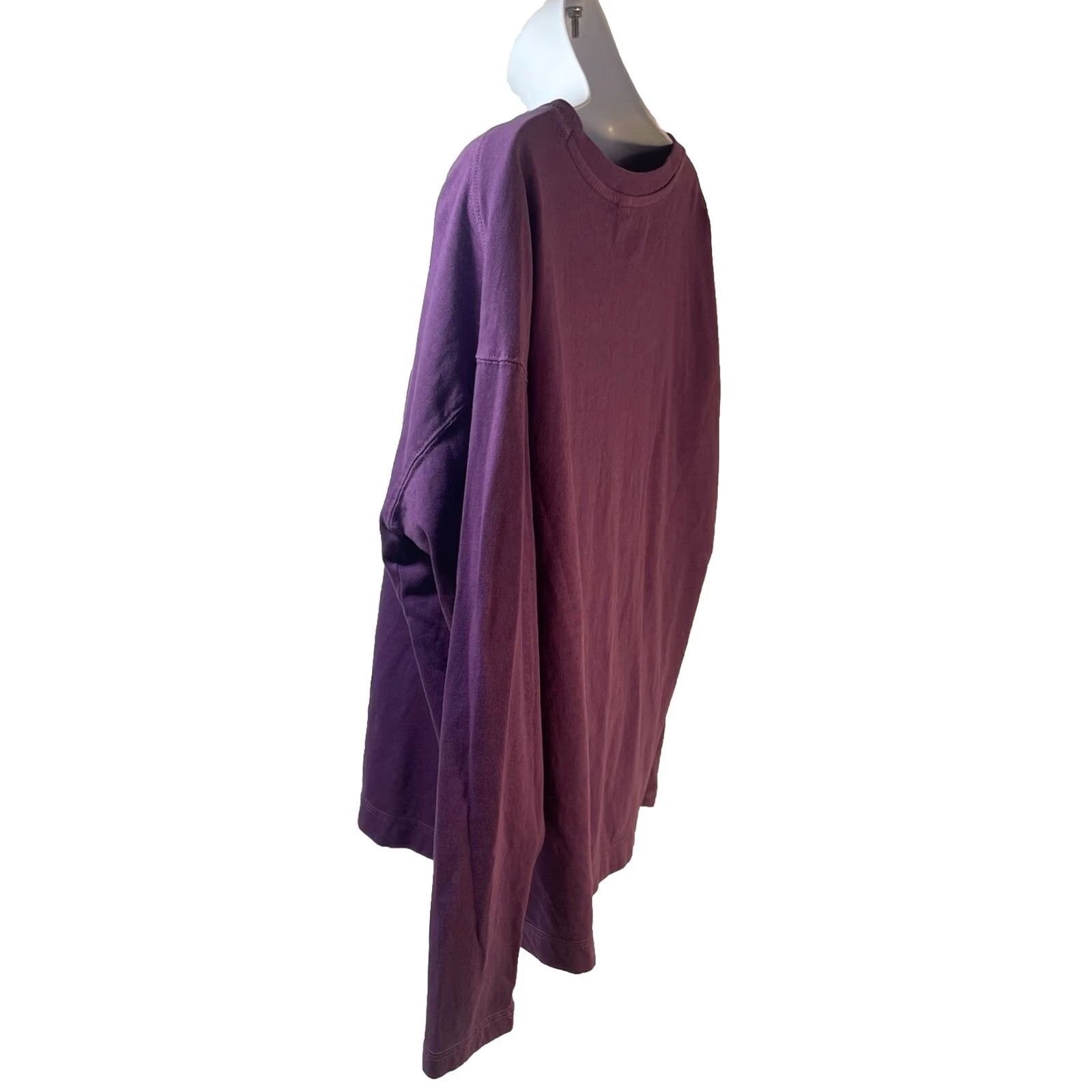 Old Navy VINTAGE? No. Old Navy Long Sleeve Shirt Women L Purple Knit Pullover Wide Neck Side Slits 704755-05 Size L / US 10 / IT 46 - 3 Thumbnail