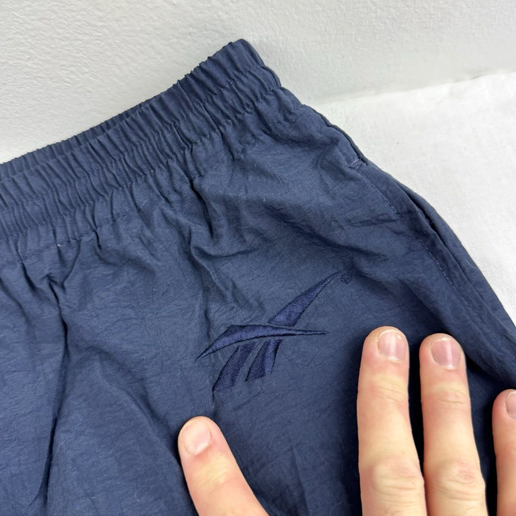 Reebok VINTAGE Reebok Track Pants Mens XL Blue Sports Grunge Baggy Drawstring Pants Size US 36 / EU 52 - 4 Thumbnail