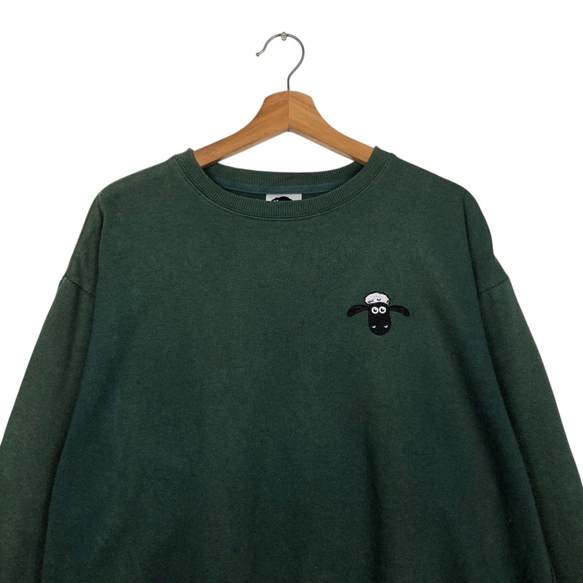 Cartoon Network 📌Vintage Sweatshirt Shaun The Sheep Big Logo Design Size US L / EU 52-54 / 3 - 4 Thumbnail