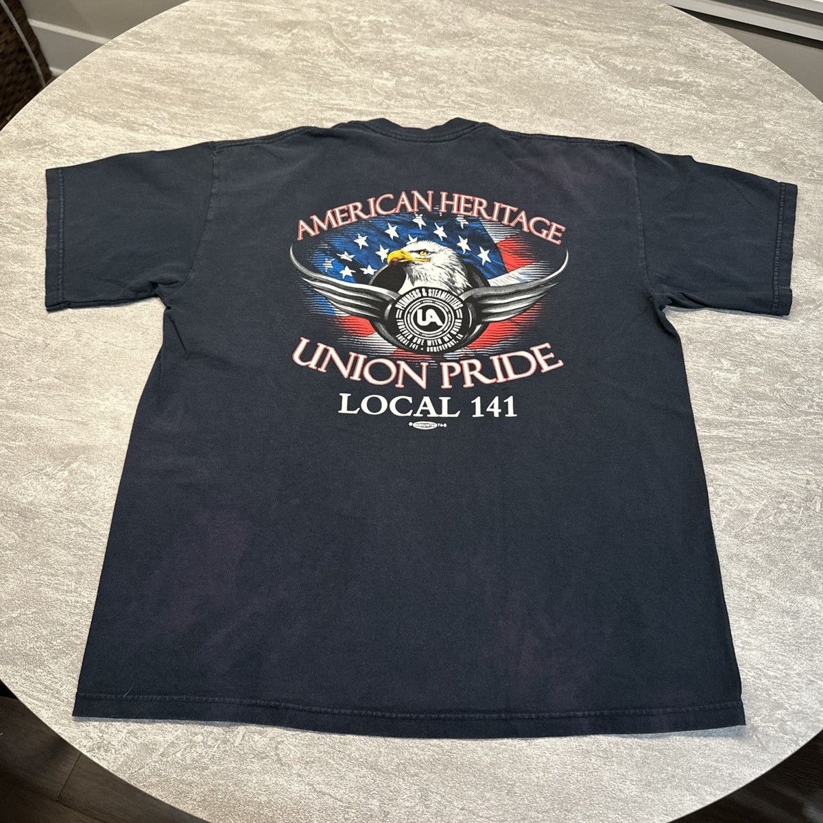 Vintage Vintage 90s American Heritage Union Plumbers Eagle Shirt Size US L / EU 52-54 / 3 - 1 Thumbnail