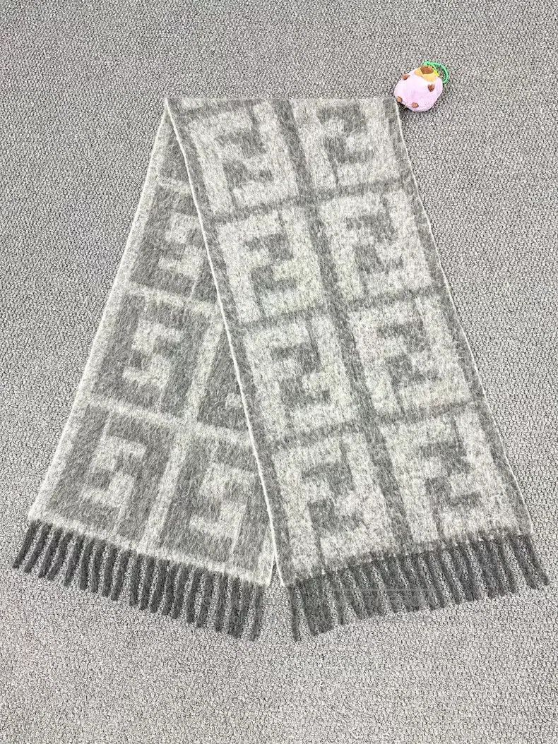 Fendi Fendi Gray Monogrammed Alpaca Wool Fringe Scarf Size ONE SIZE - 1 Thumbnail