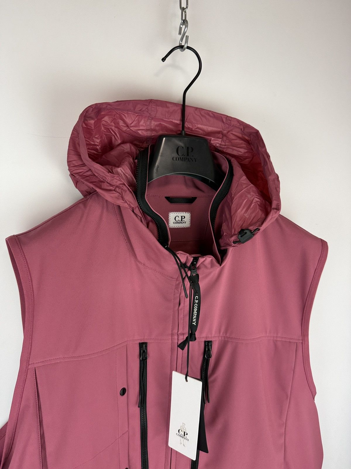 C.P. Company Red C.P. Company C.P. Shell-R Vest (brand new with tags) 4XL Size US XXL / EU 58 / 5 - 4 Thumbnail