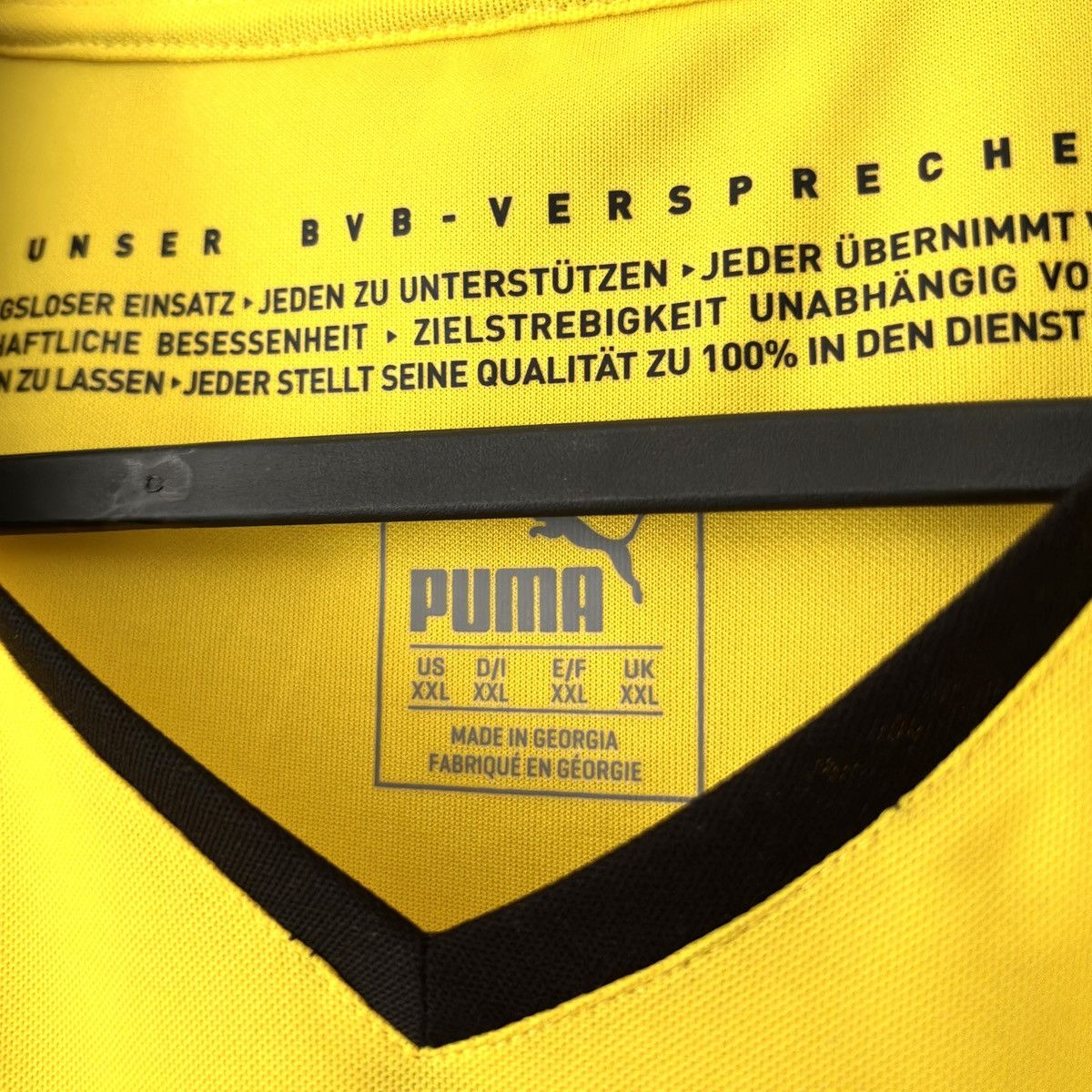 Puma 2015 2016 BVB Borussia Dortmund Puma Home Kit Soccer Jersey Size US XXL / EU 58 / 5 - 6 Thumbnail