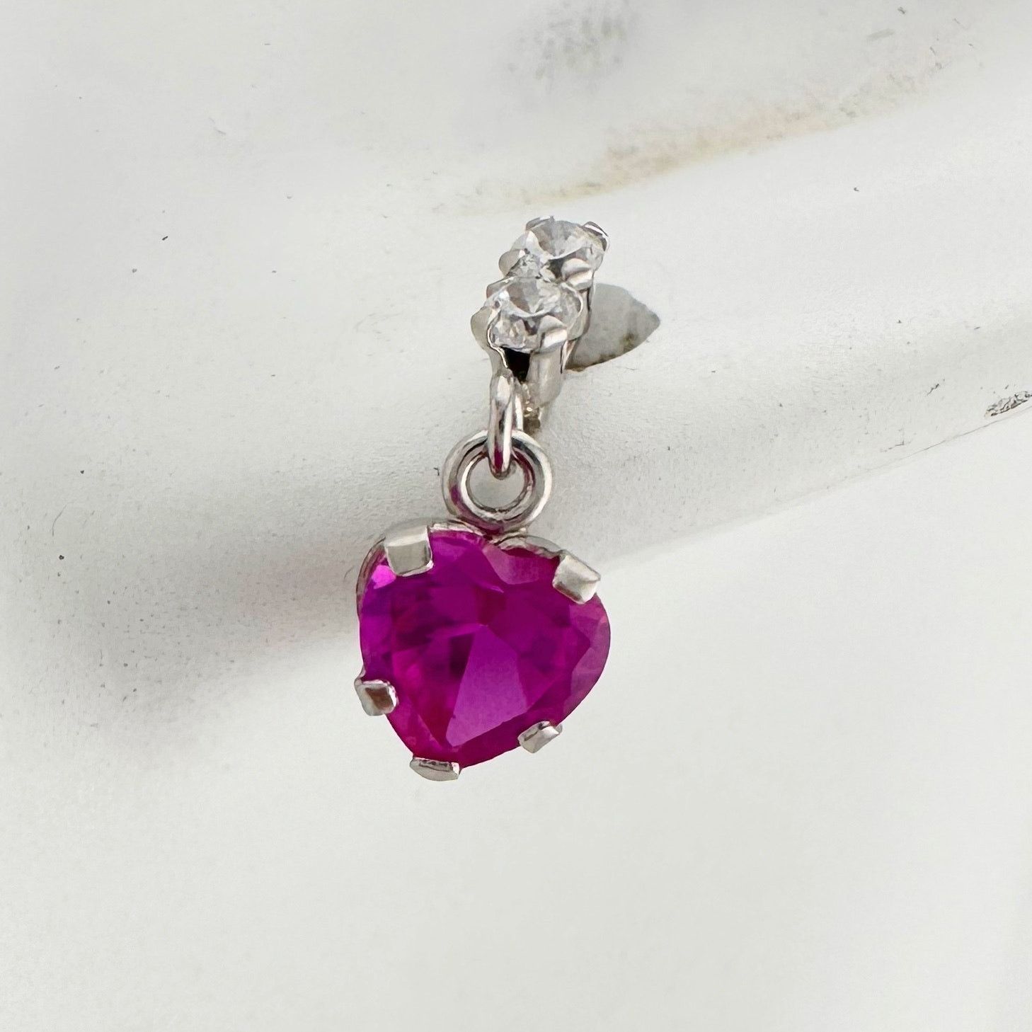 Other 10kt White Gold Pink Sapphire Heart Dangle Earrings Size ONE SIZE - 8 Thumbnail