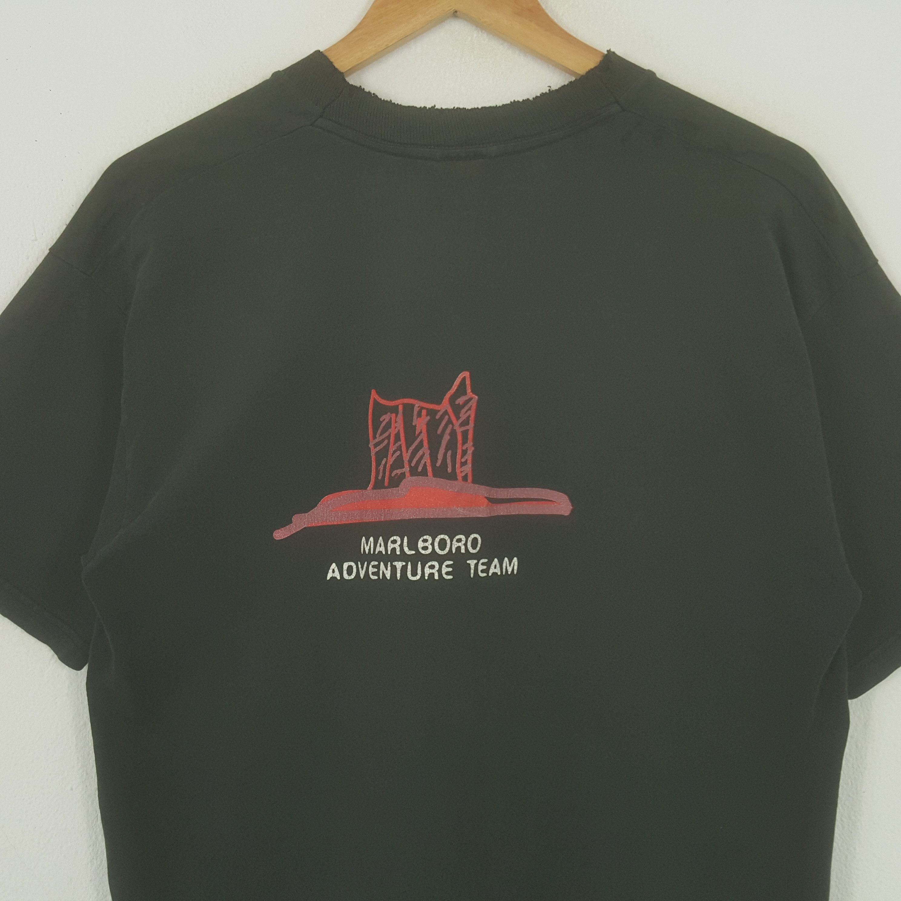 Marlboro × Vintage Vintage Marlboro Adventure Team Promo Distressed Tshirt Size US L / EU 52-54 / 3 - 2 Thumbnail