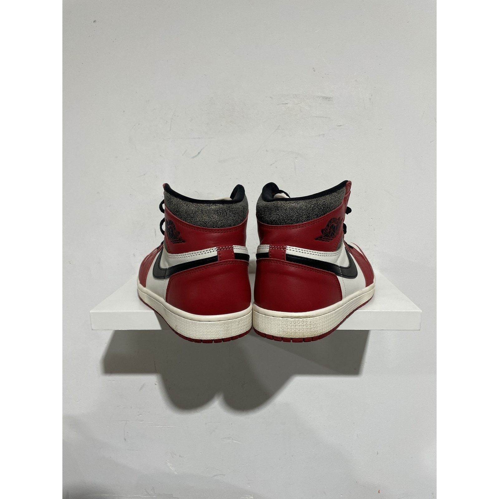 Jordan Brand JORDAN 1 RETRO LOST & FOUND SIZE 9 PREOWNED Size US 9 / EU 42 - 5 Thumbnail