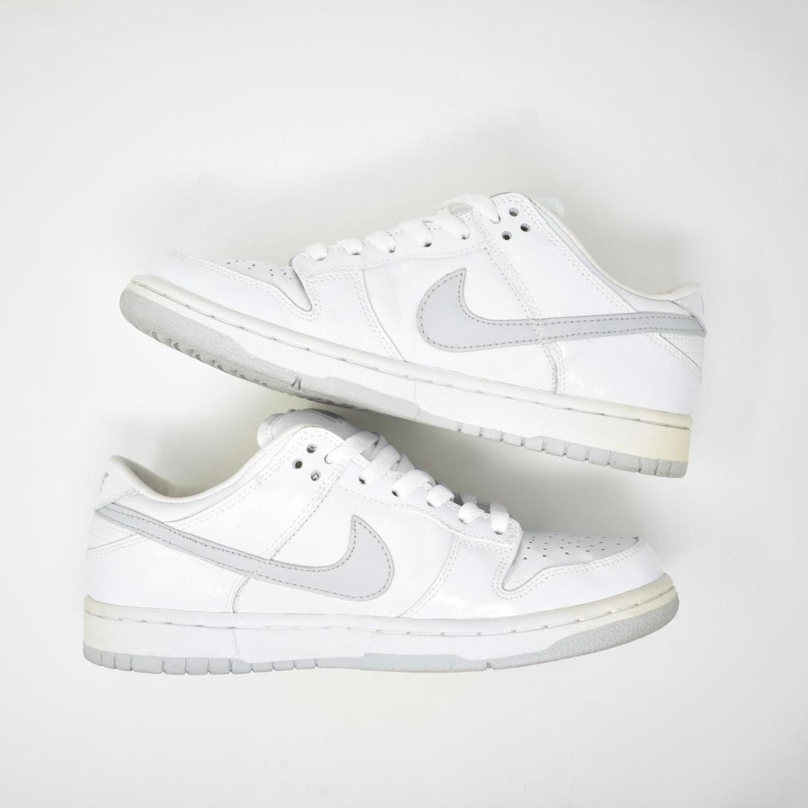 Nike 2002 Nike SB Dunk Low Pro B “Patent Leather” Size US 7.5 / EU 40-41 - 4 Thumbnail