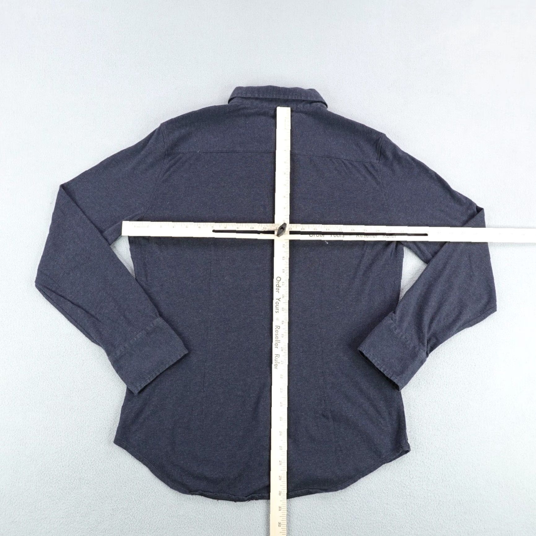 Vintage VINTAGE Kit And Ace Shirt Men's Large Blue Button-Up Casual Business Travel Cotton Cashmere Spandex Knit Size US L / EU 52-54 / 3 - 4 Thumbnail