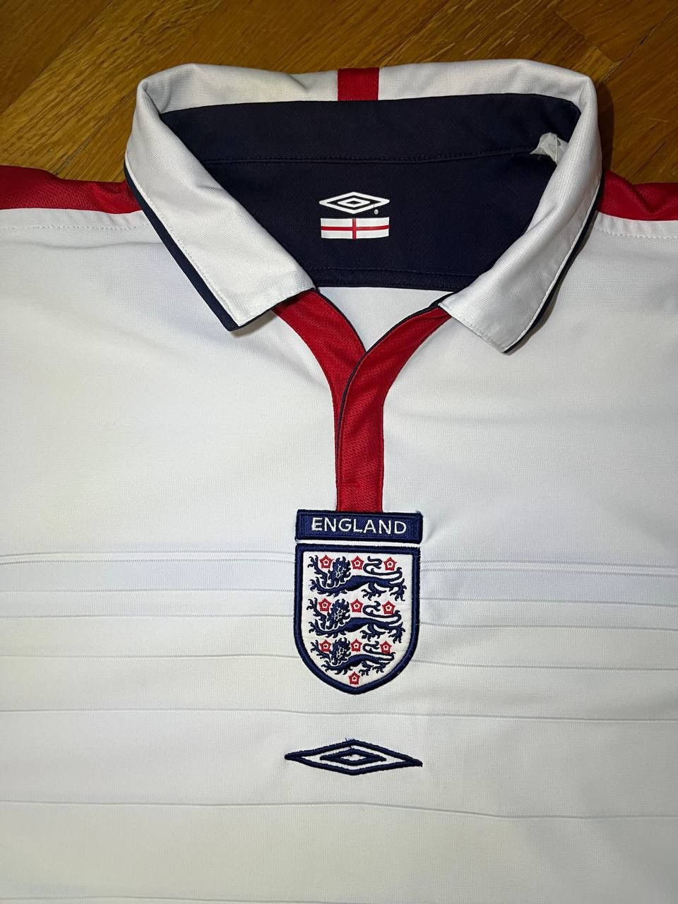 Umbro Umbro double side soccer jersey 2003-2005 England Size US L / EU 52-54 / 3 - 5 Thumbnail