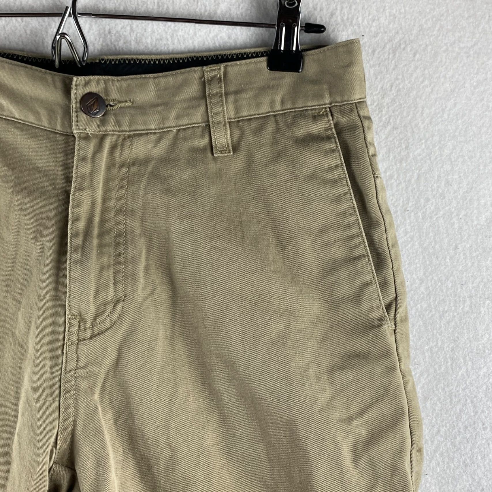 Volcom Volcom Shorts Mens 28 Beige Chino Flat Front Slash Pockets Embroidered Logo Size US 28 / EU 44 - 4 Thumbnail
