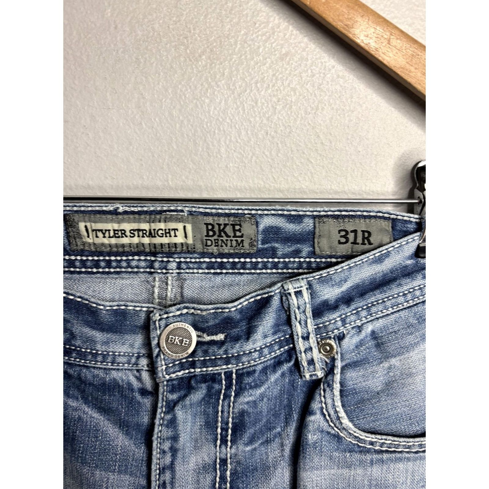 BKE BKE Tyler Straight Jeans Mens 31x31 Blue Denim Distressed Medium Wash Casual Size US 31 - 4 Thumbnail