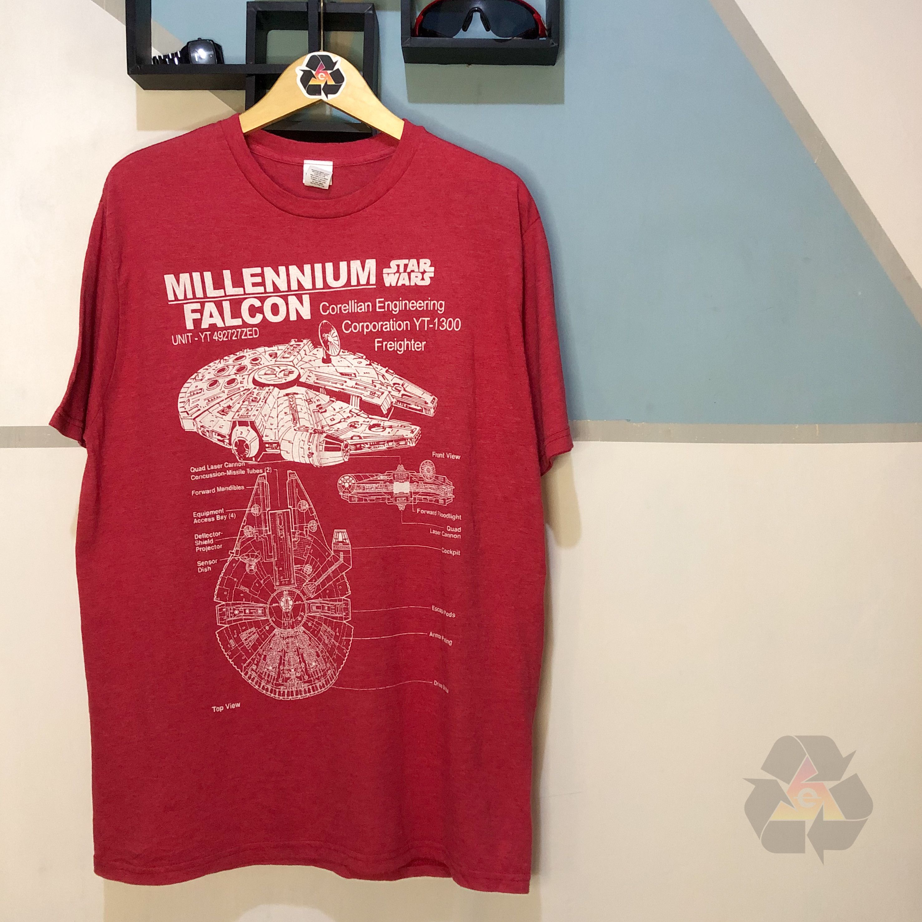 Vintage Star Wars Millenium Falcon Top View T-Shirt Y2K