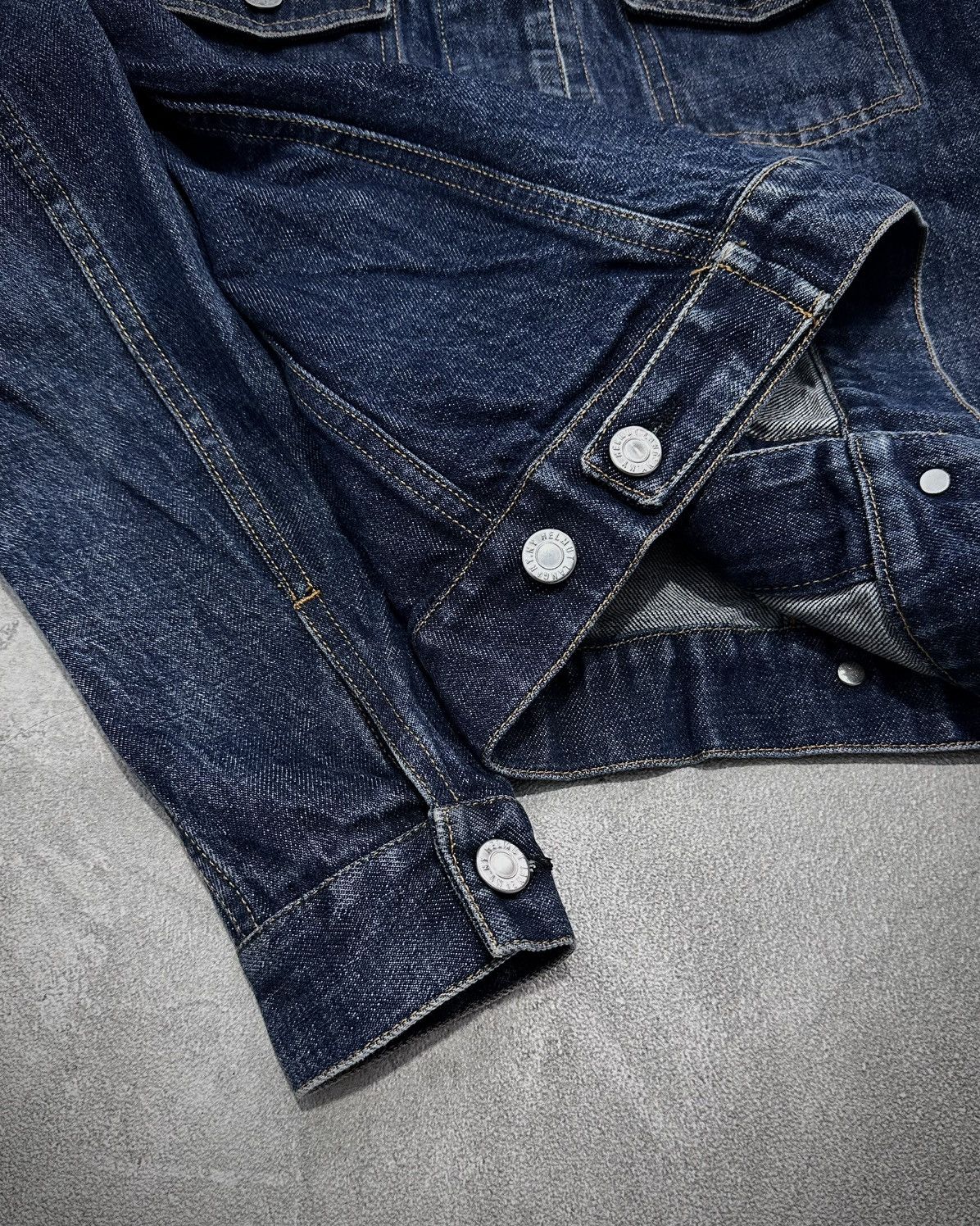 Helmut Lang Helmut Lang Dark Wash Classic Denim Jacket Size US S / EU 44-46 / 1 - 6 Thumbnail